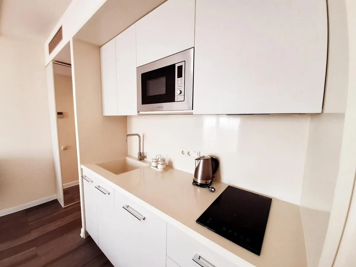 Alliance Palace Sea View Apartment Batoemi