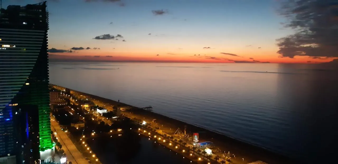 Alliance Palace Sea View Apartment Batoemi